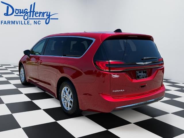 2025 Chrysler Pacifica Select FWD