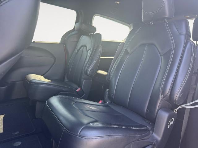 2025 Chrysler Pacifica Select FWD
