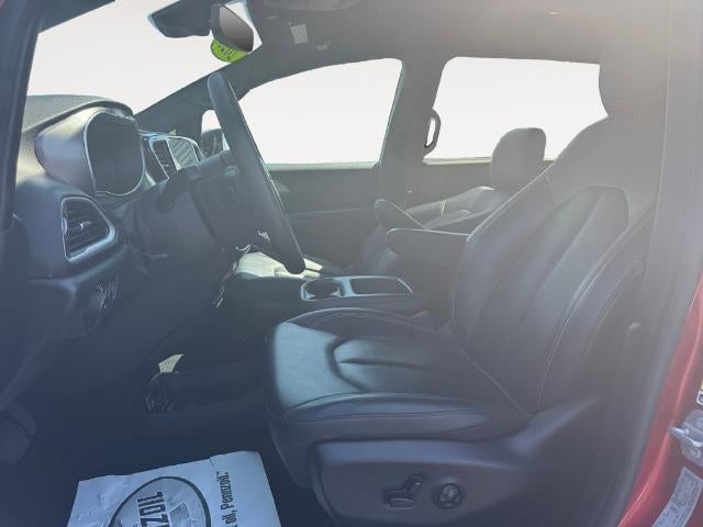 2025 Chrysler Pacifica Select FWD