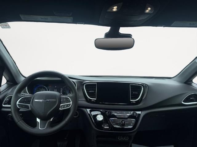 2025 Chrysler Pacifica Select FWD