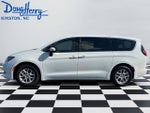 2023 Chrysler Voyager LX FWD