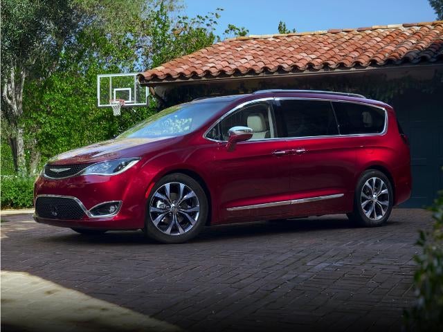 2019 Chrysler Pacifica Touring Plus FWD