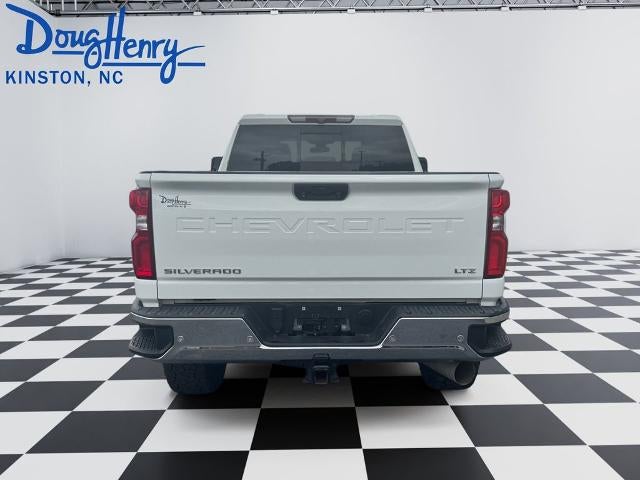 2022 Chevrolet Silverado 2500 HD Crew Cab Standard Box 4-Wheel Drive LTZ