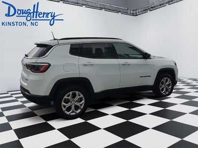 2024 Jeep Compass Latitude 4x4