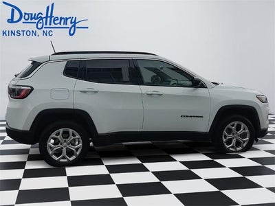 2024 Jeep Compass Latitude 4x4