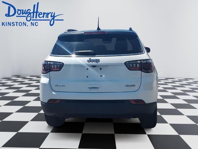 2023 Jeep Compass Latitude Lux 4x4