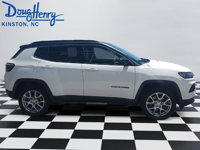 2023 Jeep Compass Latitude Lux 4x4