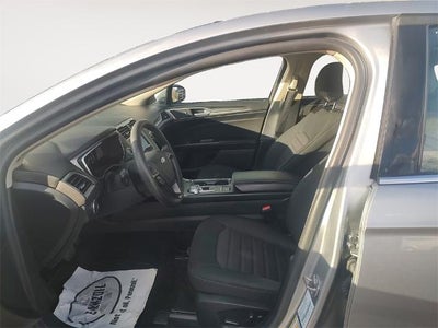 2020 Ford Fusion SE FWD