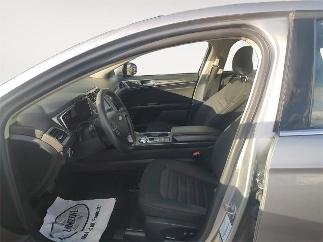 2020 Ford Fusion SE FWD
