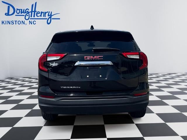 2024 GMC Terrain FWD 4dr SLE