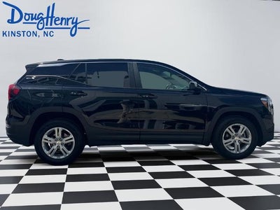 2024 GMC Terrain FWD 4dr SLE