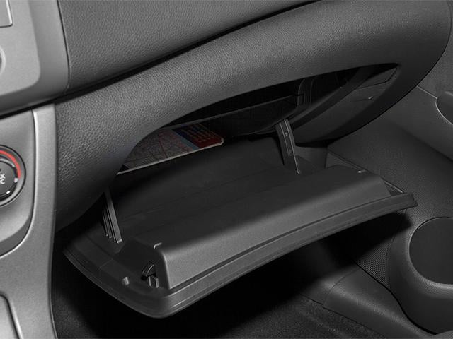 2013 Nissan Sentra 4dr Sdn I4 CVT SV