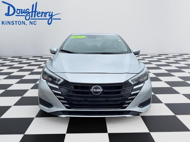 2025 Nissan Versa SV CVT