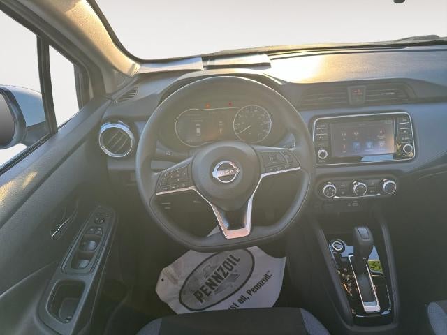 2025 Nissan Versa SV CVT