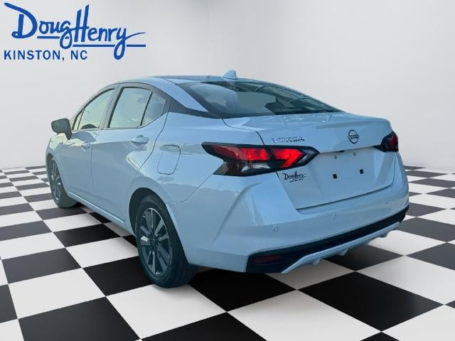 2025 Nissan Versa SV CVT