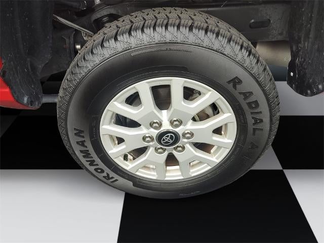 2024 Toyota Tacoma 2WD 2WD SR5 Double Cab 5' Bed AT (SE)