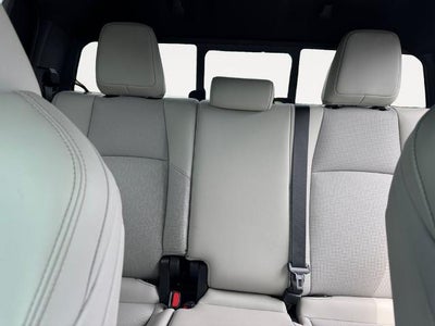 2025 Toyota Tacoma 4WD 4WD SR Double Cab 5' Bed MT (Natl)