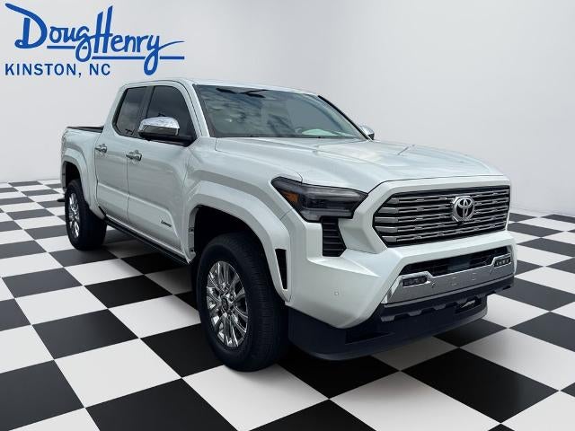 2025 Toyota Tacoma 4WD 4WD SR Double Cab 5' Bed MT (Natl)