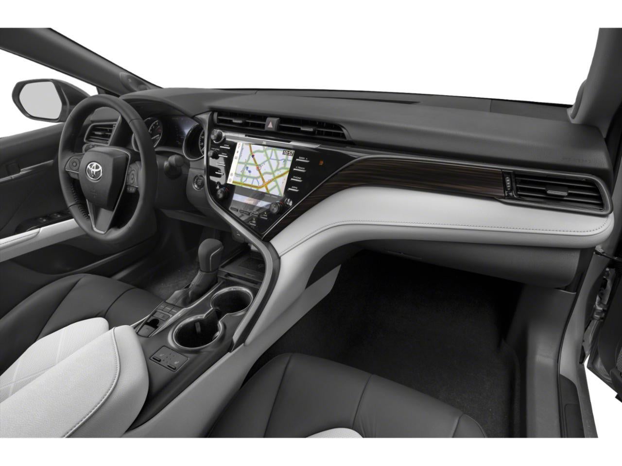 2018 Toyota Camry XLE Auto (SE)