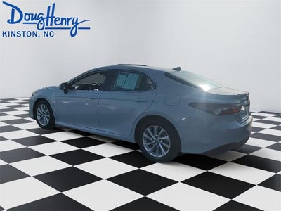 2023 Toyota Camry LE Auto (SE)