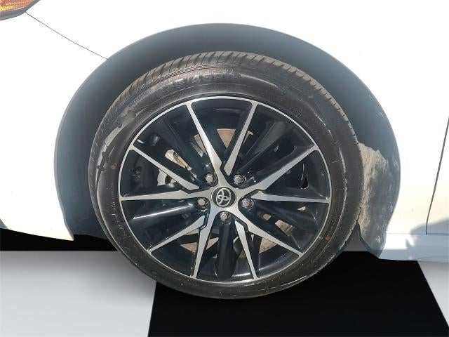 2024 Toyota Camry SE Auto (SE)