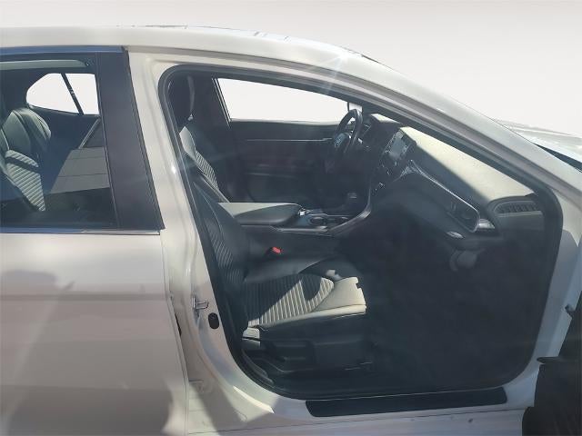 2024 Toyota Camry SE Auto (SE)