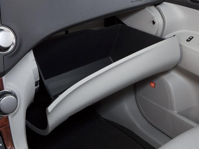 2011 Toyota Highlander FWD 4dr V6 Base (Natl)