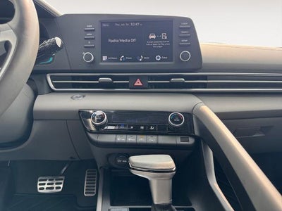 2025 Hyundai ELANTRA SEL Sport IVT