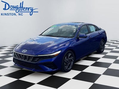 2024 Hyundai ELANTRA Limited IVT
