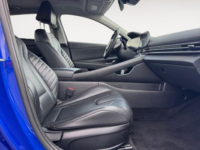 2024 Hyundai ELANTRA Limited IVT