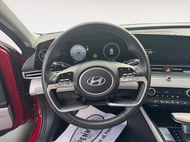 2024 Hyundai ELANTRA Limited IVT