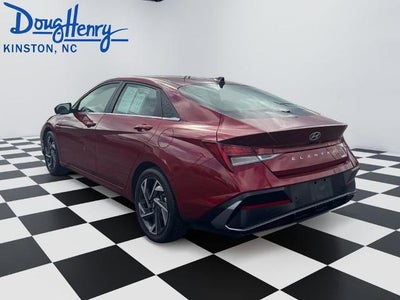 2024 Hyundai ELANTRA Limited IVT