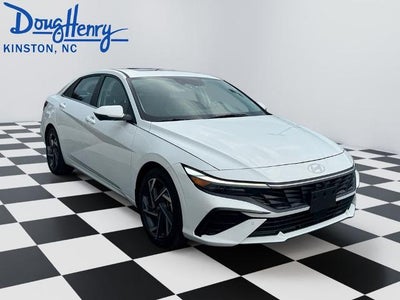 2024 Hyundai ELANTRA Limited IVT