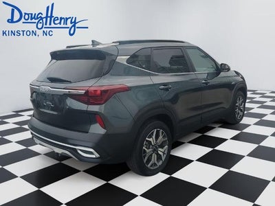 2022 Kia Seltos EX IVT AWD