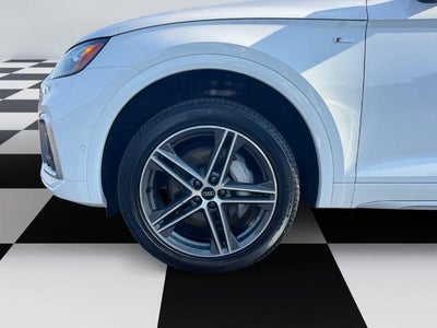 2021 Audi Q5 Prestige 55 TFSI e quattro