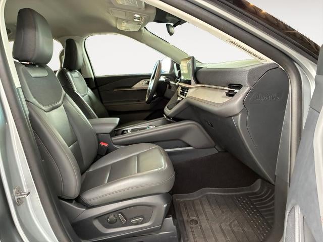 2025 Ford Explorer Active RWD