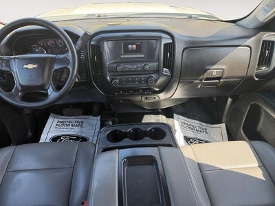 2017 Chevrolet Silverado 3500 HD 4WD Crew Cab 171.5" WB, 59.06" CA WT