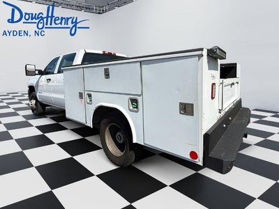 2017 Chevrolet Silverado 3500 HD 4WD Crew Cab 171.5" WB, 59.06" CA WT