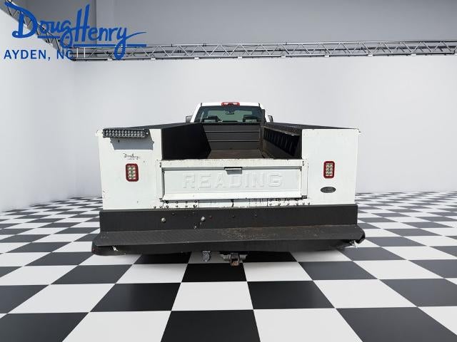 2017 Chevrolet Silverado 3500 HD 4WD Crew Cab 171.5" WB, 59.06" CA WT