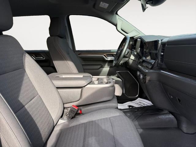 2023 Chevrolet Silverado 1500 Crew Cab Short Box 4-Wheel Drive LT 1LT