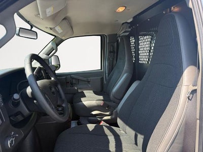 2024 Chevrolet Express Cargo Van 2500 Regular Wheelbase Rear-Wheel Drive