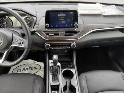 2024 Nissan Altima 2.5 SV Sedan