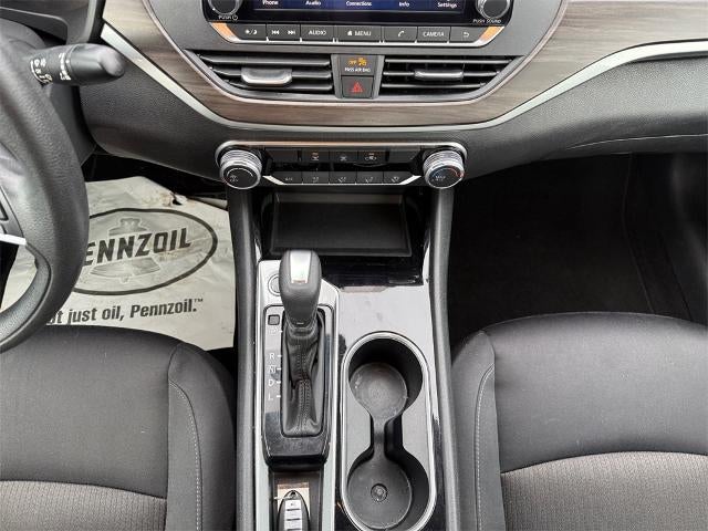 2024 Nissan Altima 2.5 SV Sedan