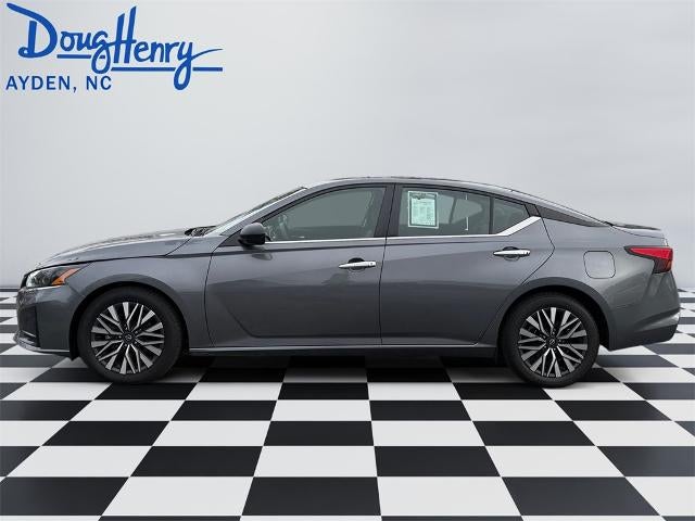 2024 Nissan Altima 2.5 SV Sedan