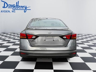 2024 Nissan Altima 2.5 SV Sedan