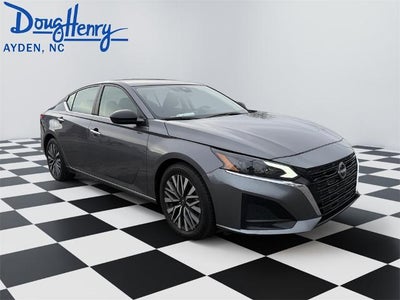 2024 Nissan Altima 2.5 SV Sedan