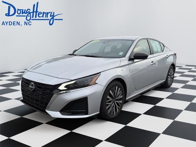 2024 Nissan Altima 2.5 SV Sedan