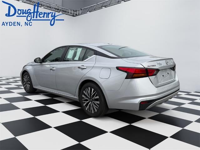 2024 Nissan Altima 2.5 SV Sedan