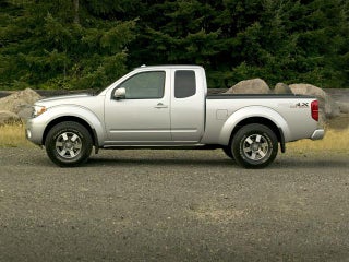2010 Nissan Frontier 4WD Crew Cab LWB Manual SE