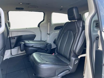 2024 Chrysler Pacifica Touring L FWD